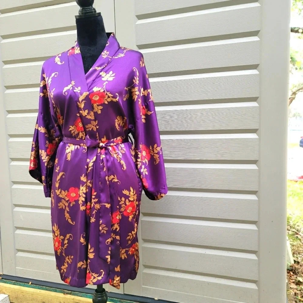 VTG California Dynasty Floral Paisley Purple Red Robe Satin Kimono Sz M Medium - Picture 1 of 10